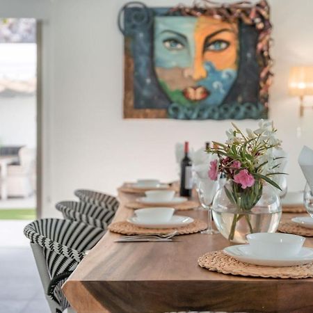 אדחה Elegante Y Moderna Villa Miami מראה חיצוני תמונה