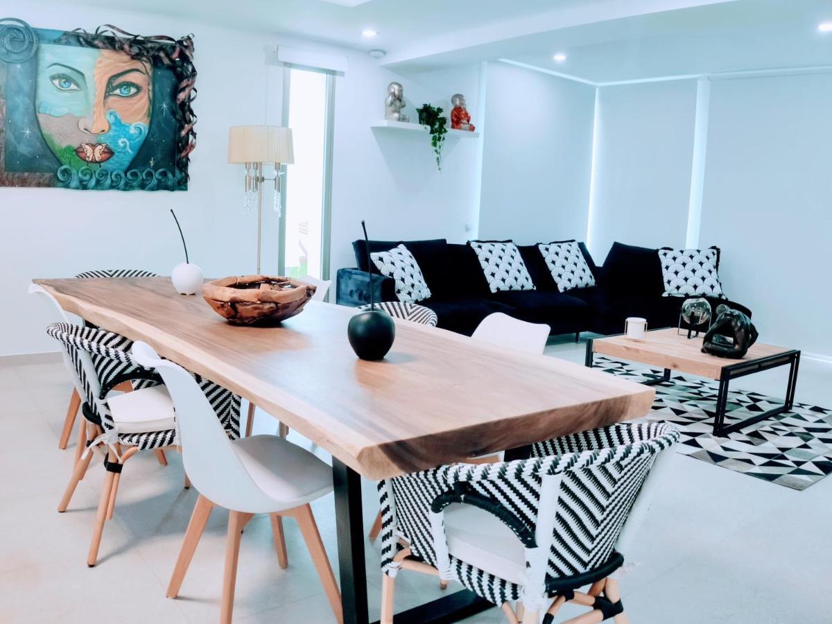 אדחה Elegante Y Moderna Villa Miami מראה חיצוני תמונה