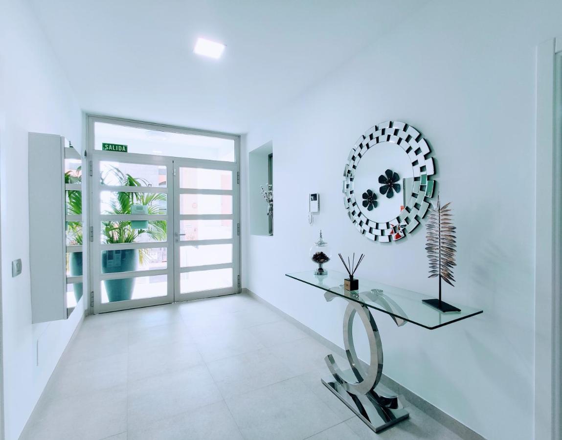 אדחה Elegante Y Moderna Villa Miami מראה חיצוני תמונה
