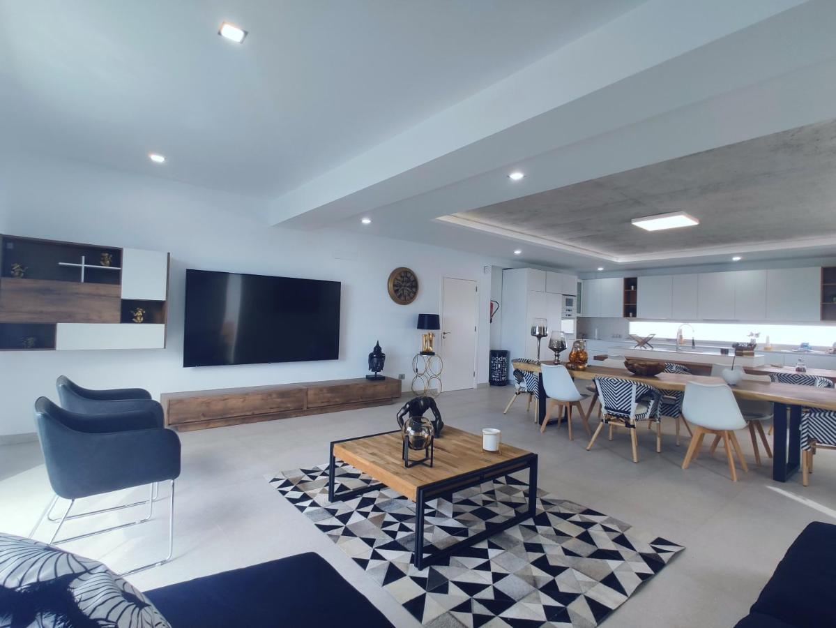 אדחה Elegante Y Moderna Villa Miami מראה חיצוני תמונה
