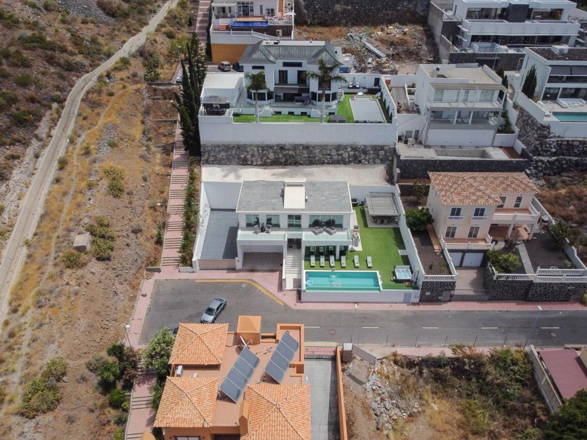 אדחה Elegante Y Moderna Villa Miami מראה חיצוני תמונה