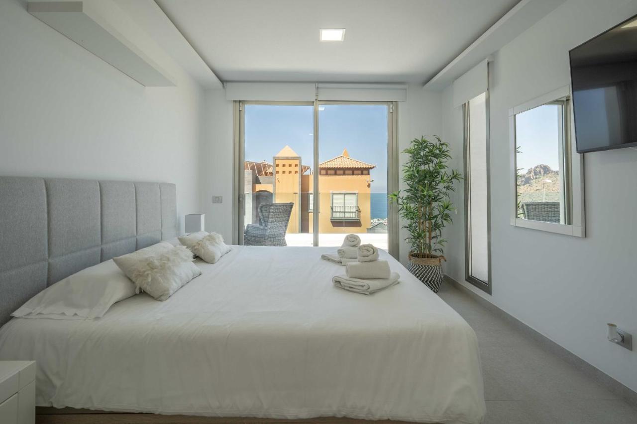 אדחה Elegante Y Moderna Villa Miami מראה חיצוני תמונה